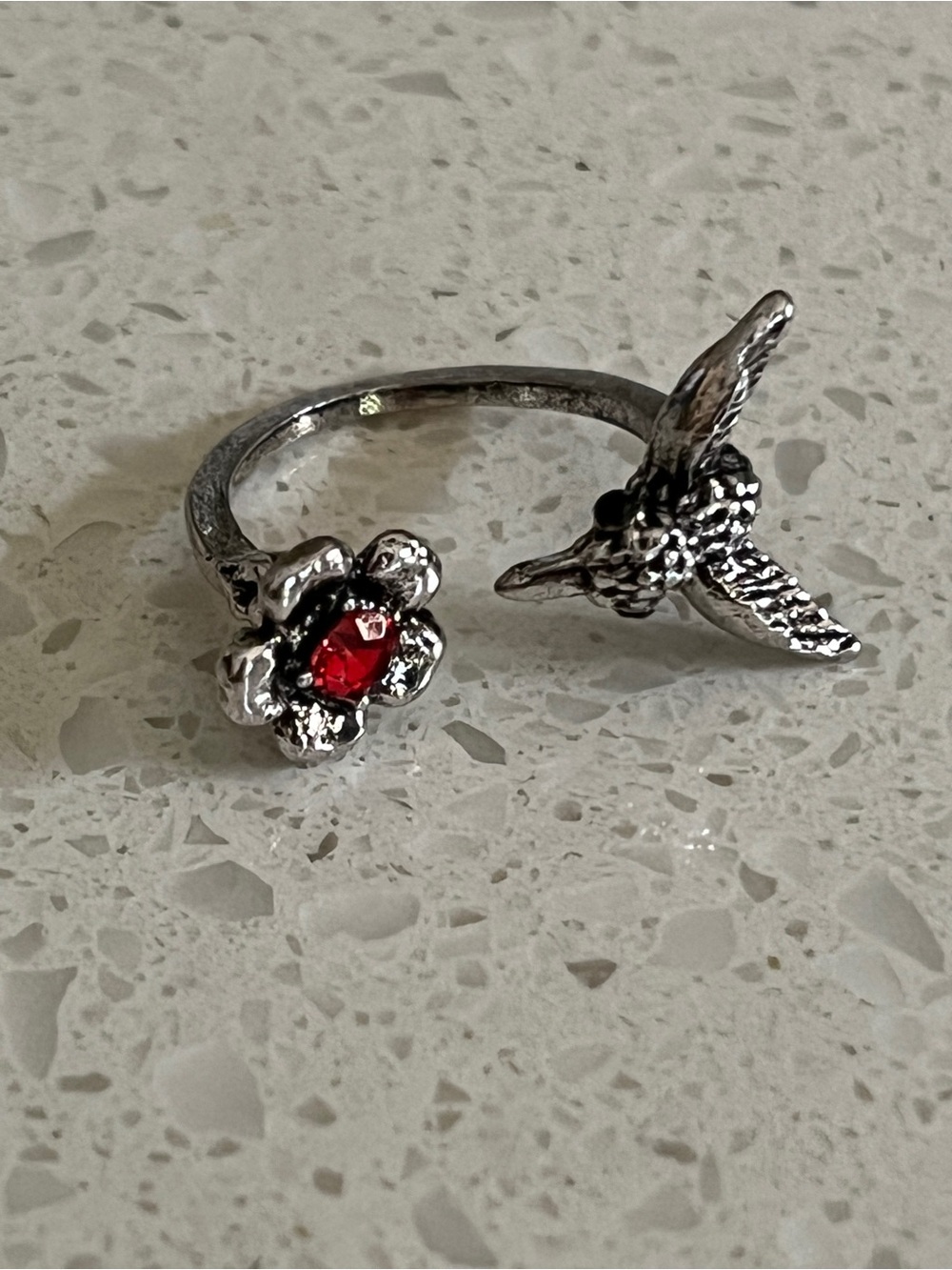 Green Stone Adjustable Hummingbird Rings - Picture 8 of 9